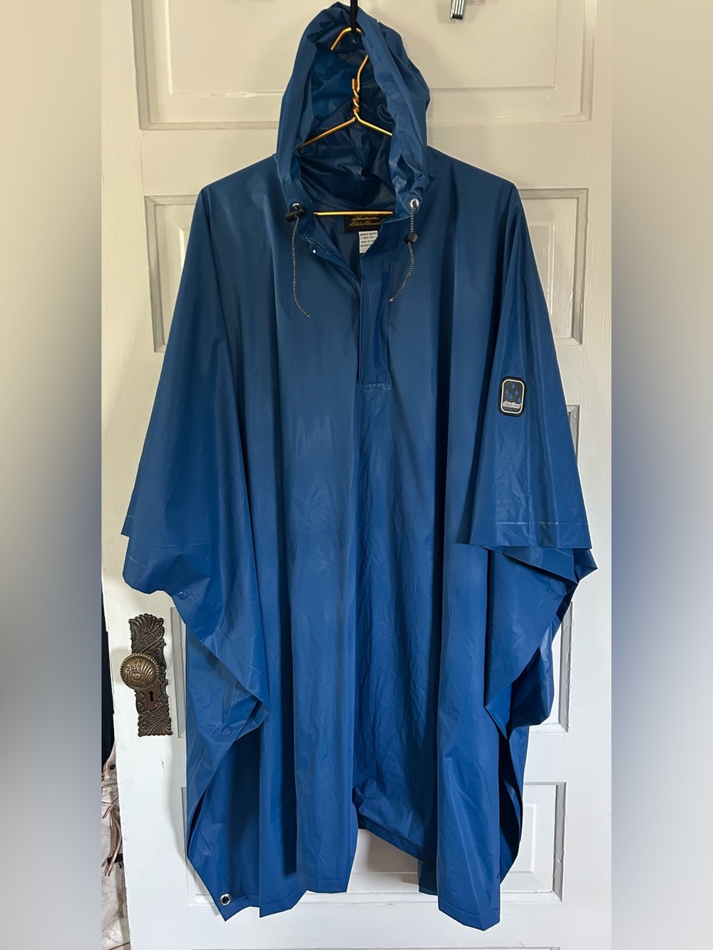 Eddie Bauer Blue Hooded Rain Poncho, Waterproof. Button Sides. Fits Most